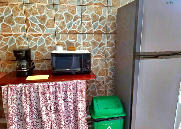 Hostel Del Pacifico Habitaciones Con Bano Privado Y Aire Acondicionado